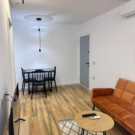 טיראנה Modern Central Apartments מראה חיצוני תמונה
