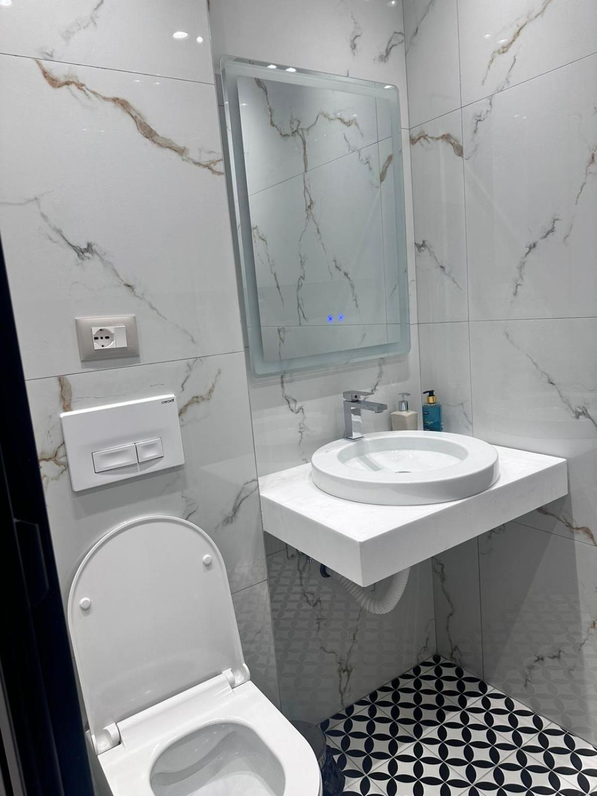 טיראנה Modern Central Apartments מראה חיצוני תמונה